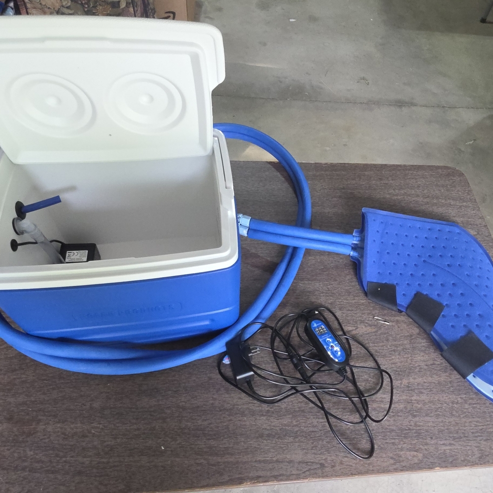 Blue Cold Compression & Recovery System – Relaxation + Wellness Aid - Picture 4 of 9
